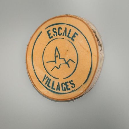 Entre Canal Et Vignes Panzió Escolives-Sainte-Camille Kültér fotó